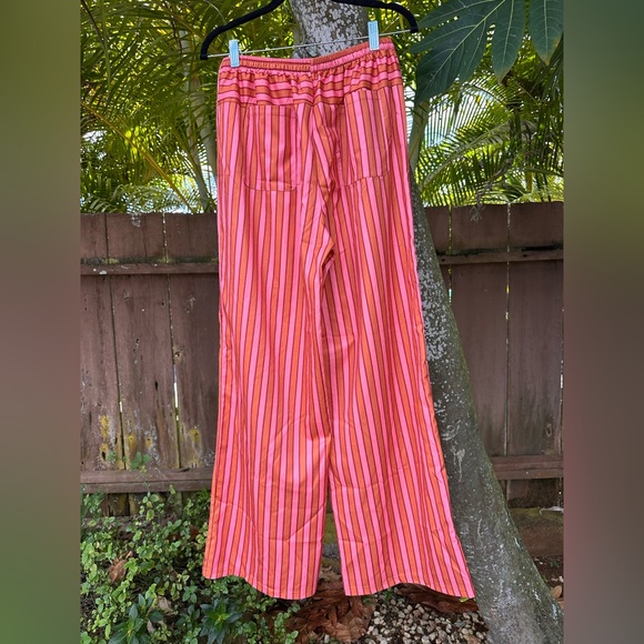 Women's Pink & Orange Striped Wide-Leg Pants - Picture 3 of 5
